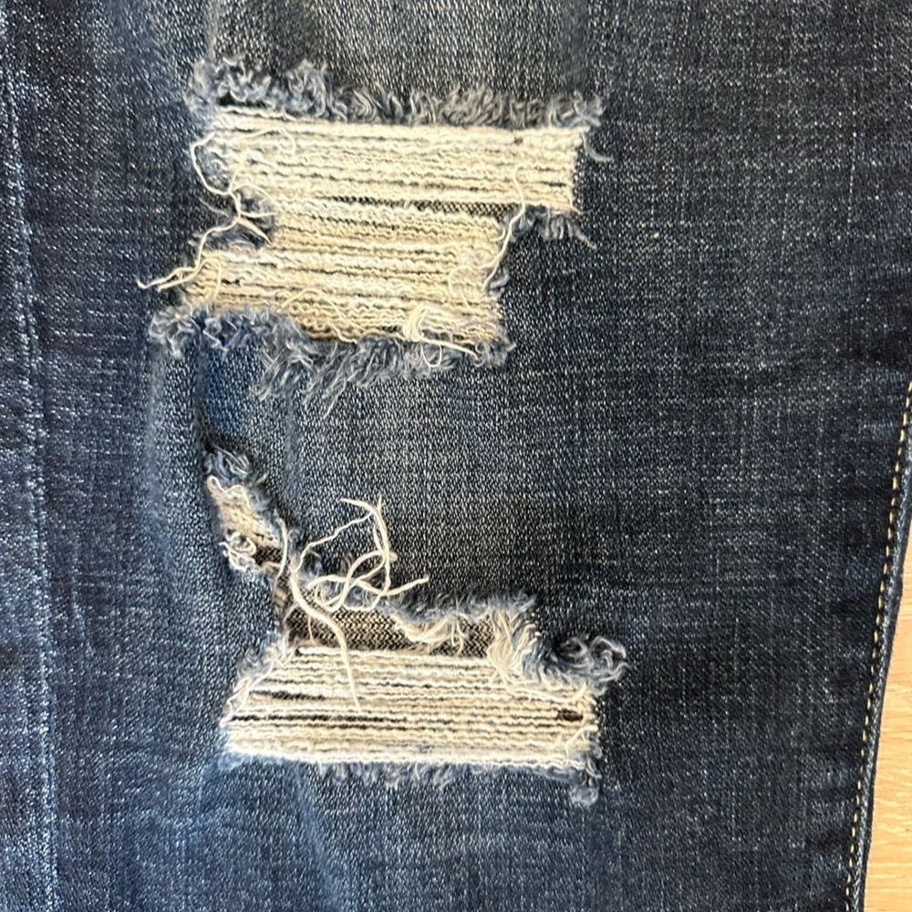 7 for all Mankind Josefina Skinny Boyfriend Destroyed Denim Jeans - Picture 4 of 9